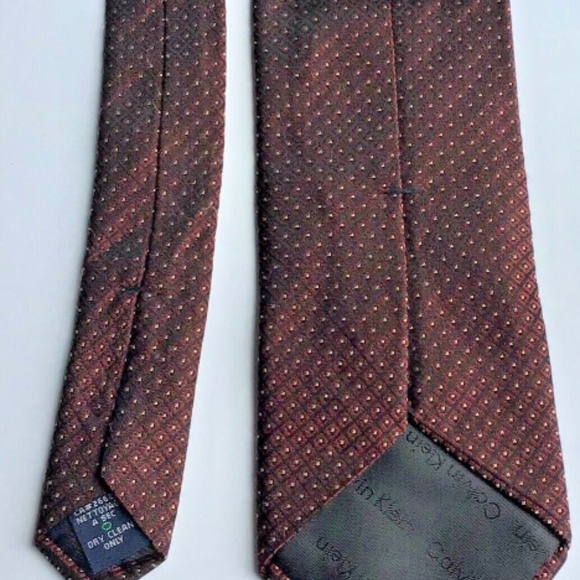 Calvin Klein classy maroon colour all silk Tie made in USA 🇺🇸 - Picture 2 of 7